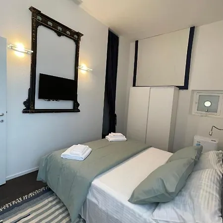 Apartment Attico Baylle